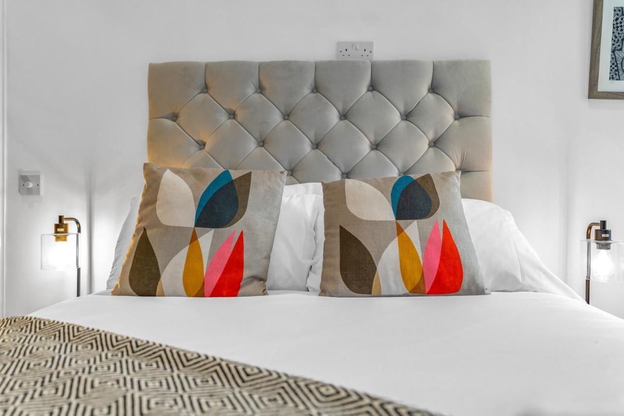 Cheerful Stays - Jamson Pl 3 Bed Apartment Единбург Екстер'єр фото