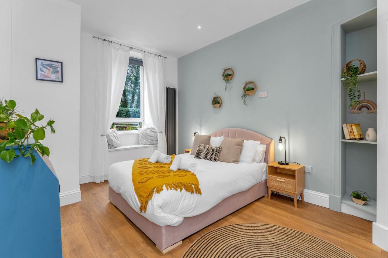 Cheerful Stays - Jamson Pl 3 Bed Apartment Единбург Екстер'єр фото