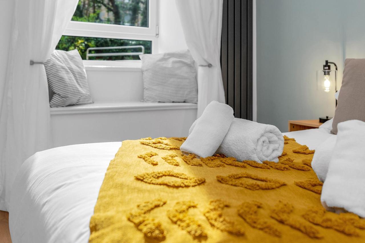Cheerful Stays - Jamson Pl 3 Bed Apartment Единбург Екстер'єр фото