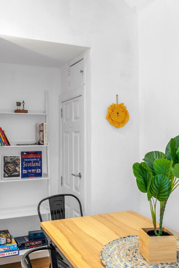 Cheerful Stays - Jamson Pl 3 Bed Apartment Единбург Екстер'єр фото