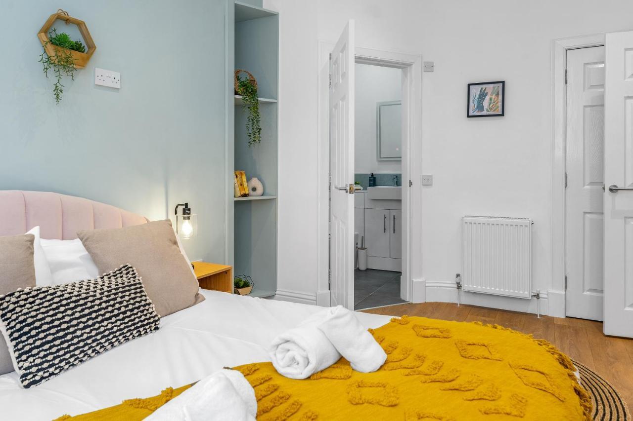 Cheerful Stays - Jamson Pl 3 Bed Apartment Единбург Екстер'єр фото